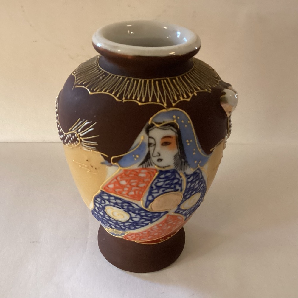 Vintage Satsuma vase made in Japan.